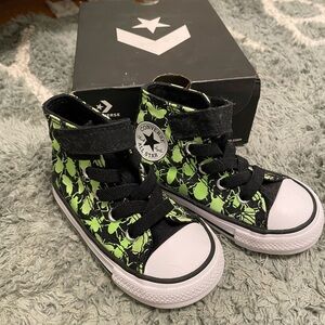 Gently Used Toddler Glow in the Dark Converse